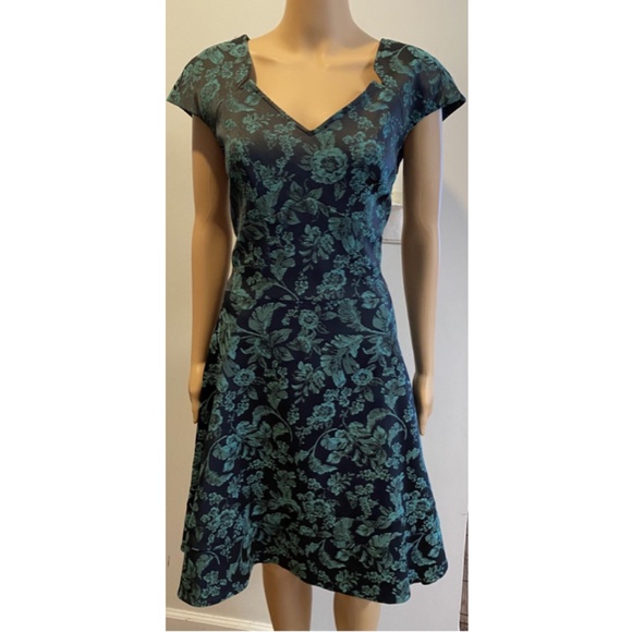 Zac Posen Dresses & Skirts - NWT ZAC POSEN Black/ Teal Jacquard Flower Print Formal Dress SZ 10